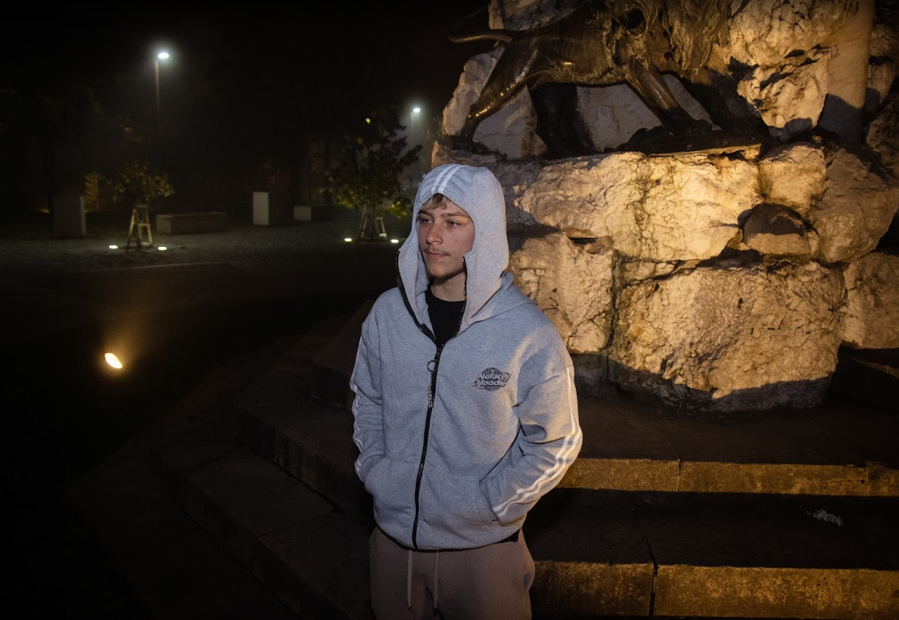 NOFACE Zipped Hoodie